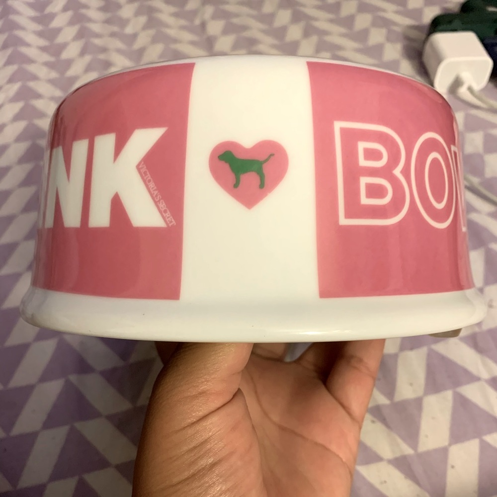 Victoria Secret Pink